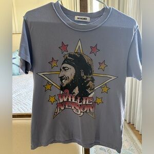 Daydreamer Willie Nelson Graphic Tee